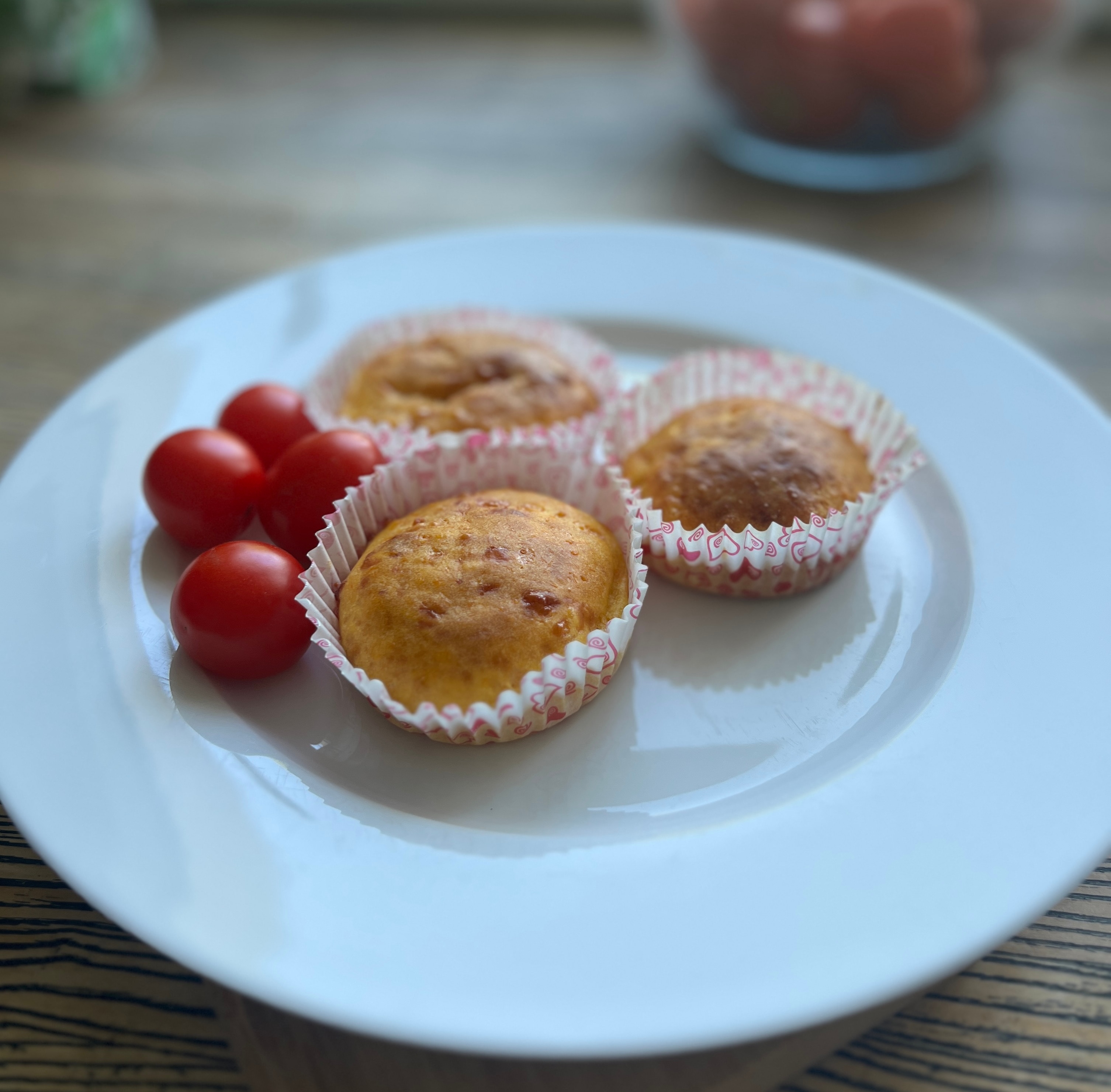 Jednoduché muffiny s mrkví a kukuřicí